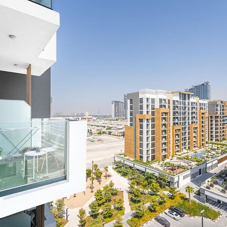 Escape24 Stylish Studio Azizi Riviera 8 Meydan One Dubai Eksteriør billede