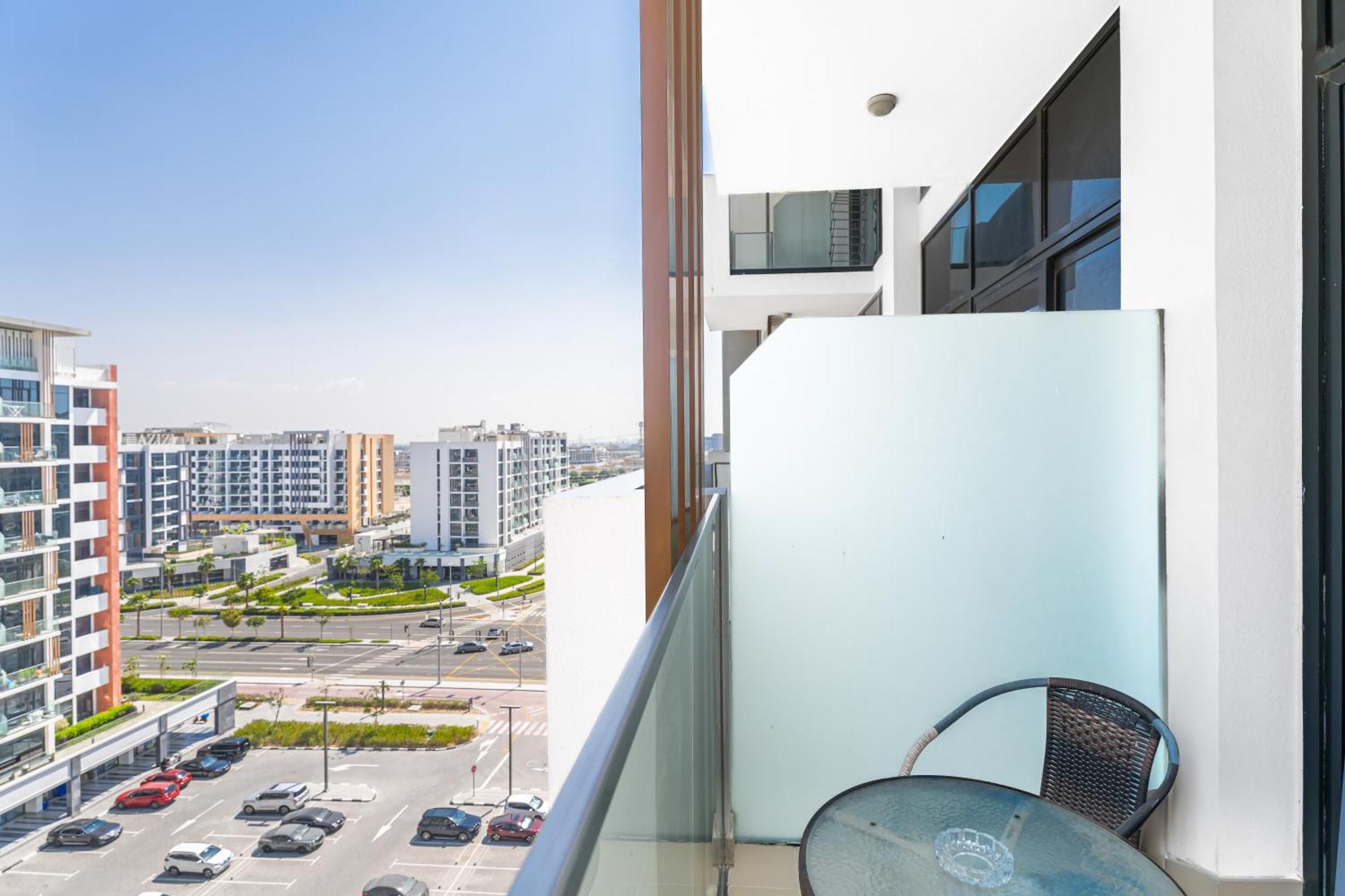 Escape24 Stylish Studio Azizi Riviera 8 Meydan One Dubai Eksteriør billede